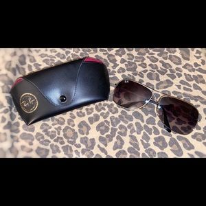 Ray Ban Silver Aviator Sunglasses